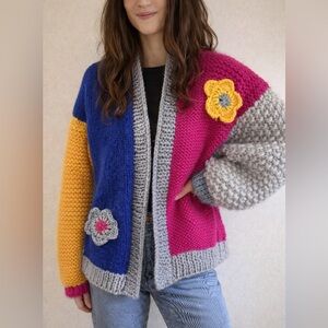 Softee Chunky knit colour block floral embellished cardigan